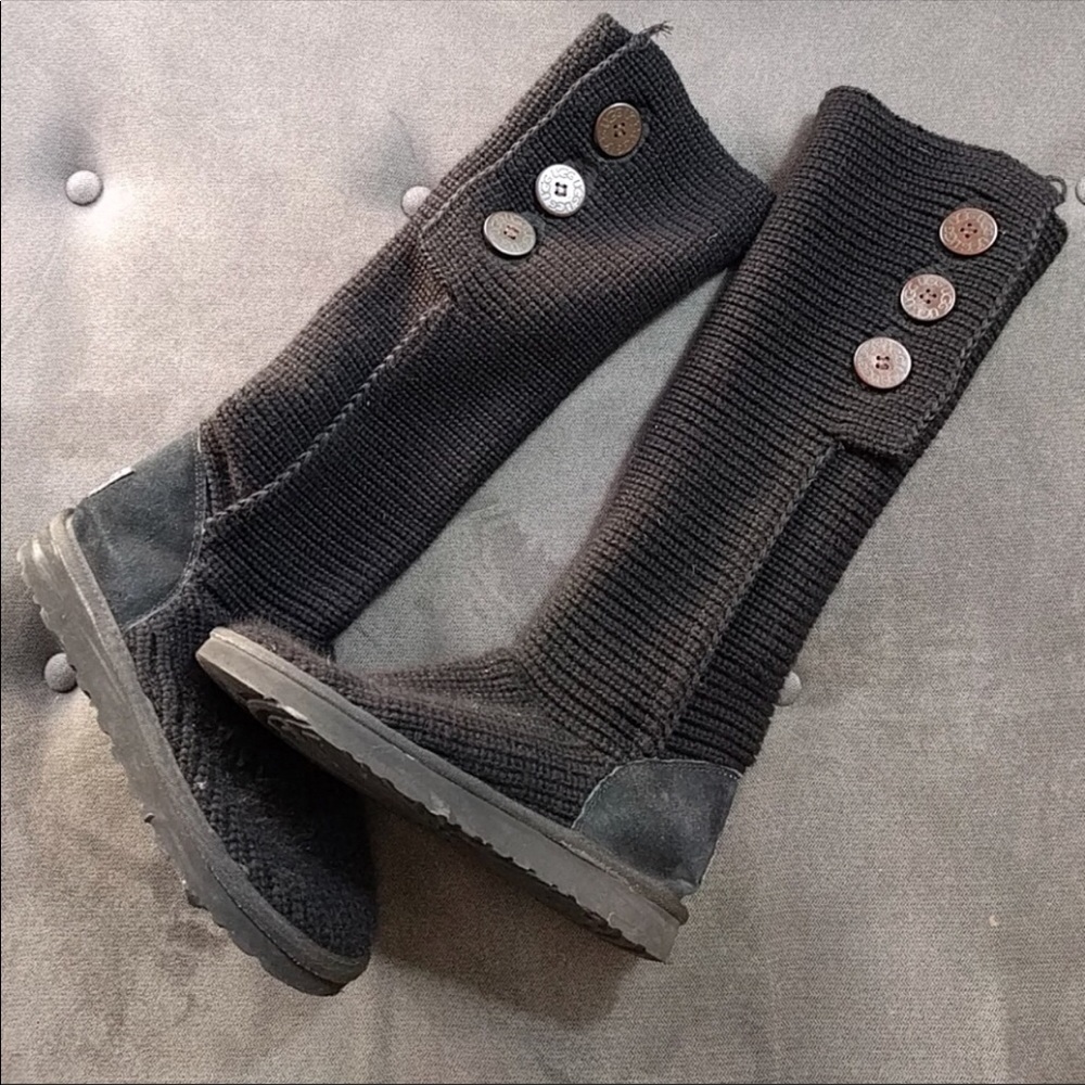 Ugh Boots cardys size 8
